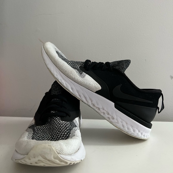 USED Nike Odyssey React 2 Flyknit FLR Running Womens 8.5 Shoes Sneakers - Picture 4 of 9